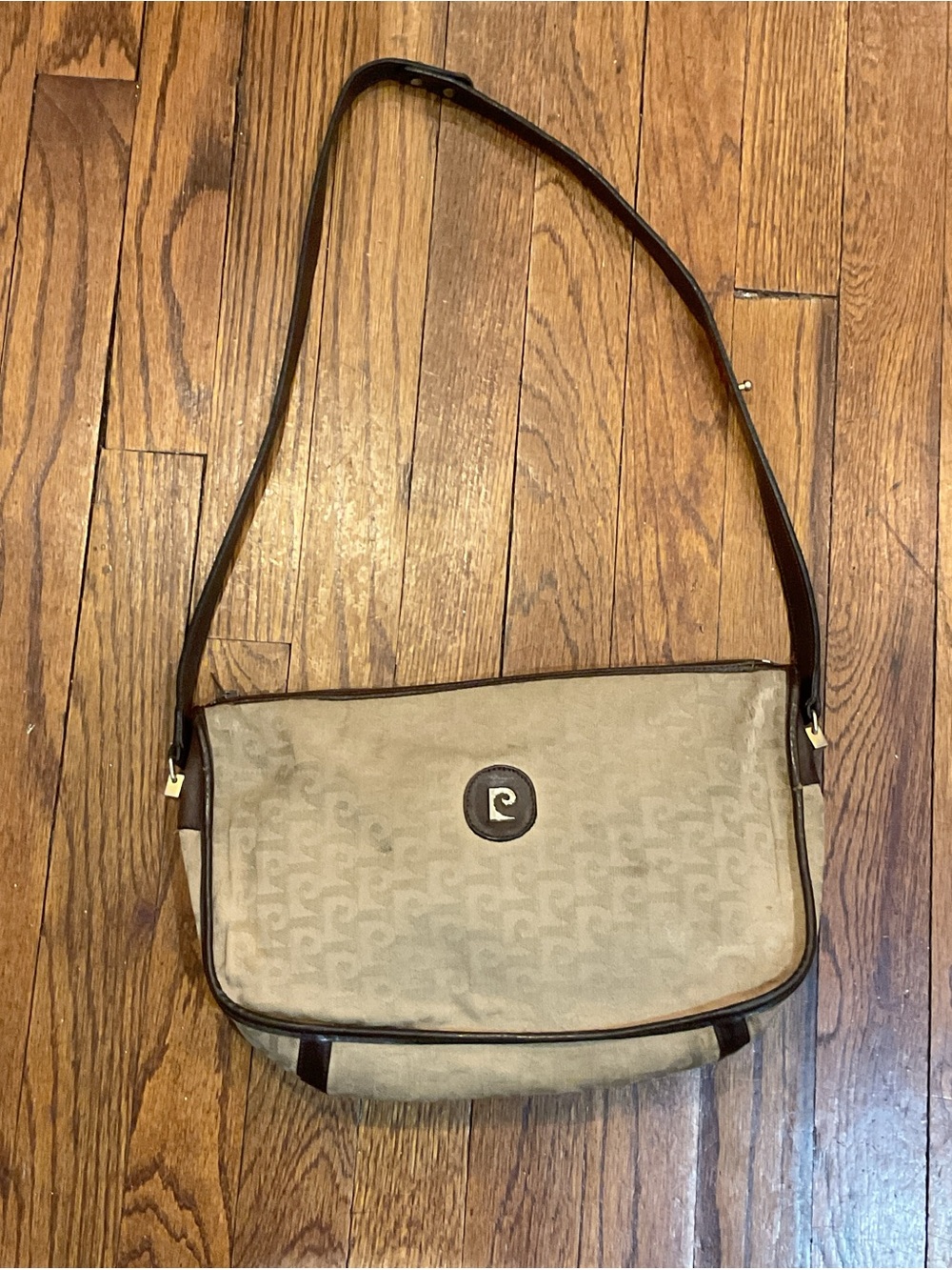 Pierre Cardin shoulder handbag